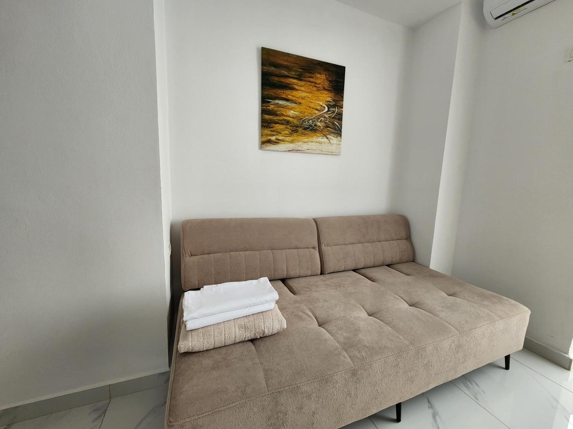 Central Tirana Apartment Getaway Buitenkant foto